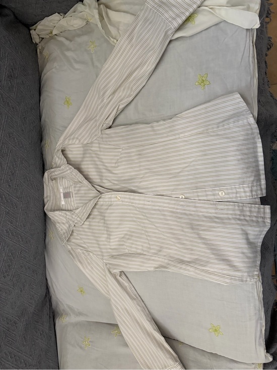 Banana Republic Tops - Banana Republic women’s Light Cream Pinstripe Dress Shirt